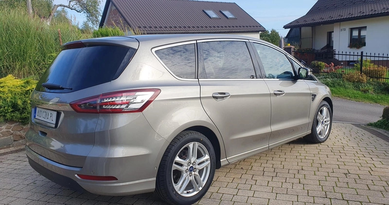 Ford S-Max cena 74900 przebieg: 137000, rok produkcji 2015 z Zielonka małe 781